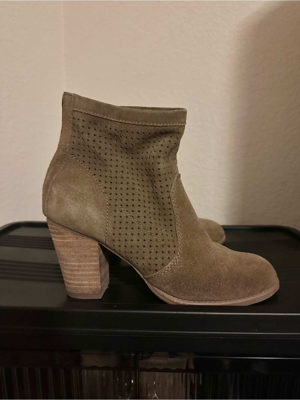 American Eagle Outfitters Taupe Suede Perforated Ankle Booties